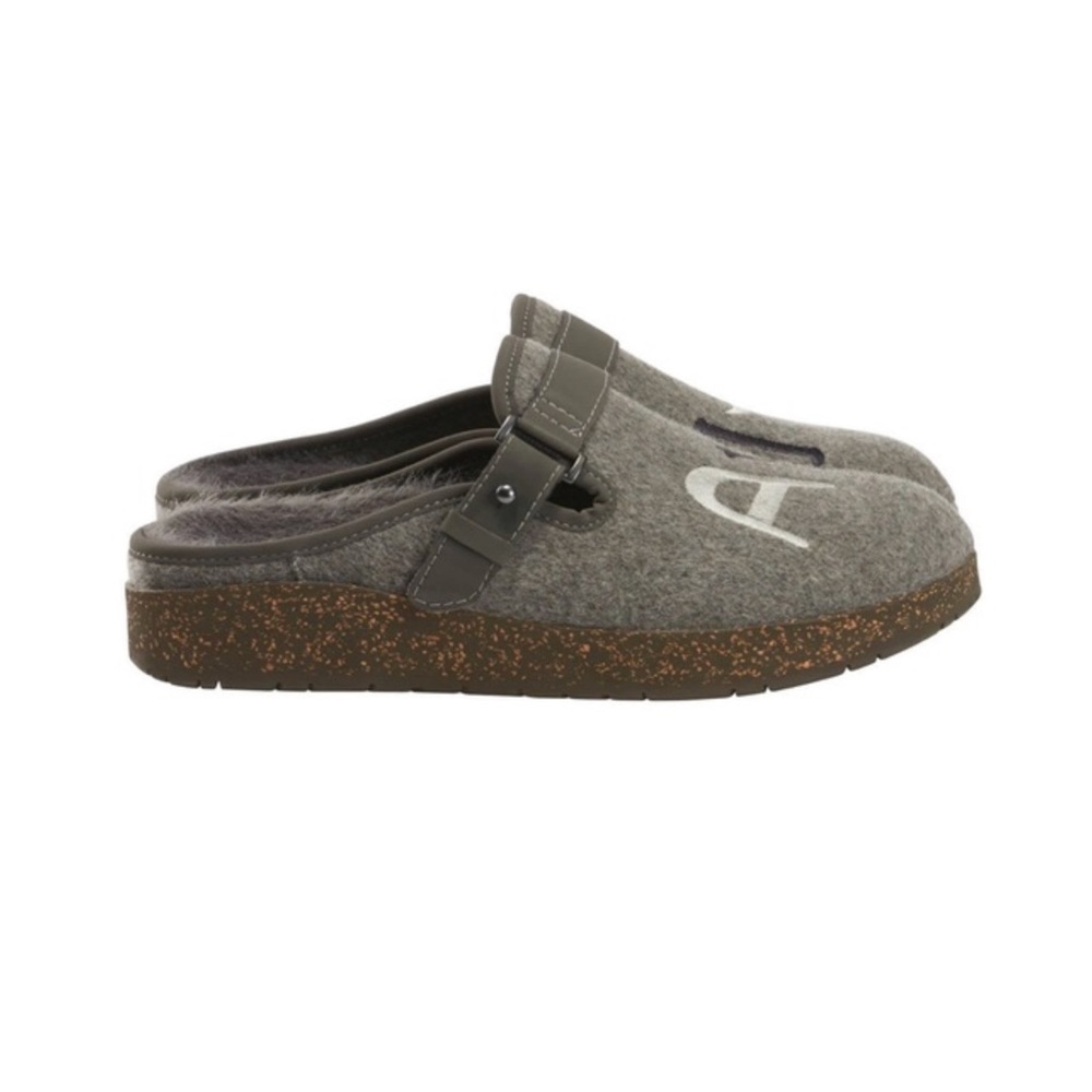 Earth | Limited Edition Dream Renmen Slip-on